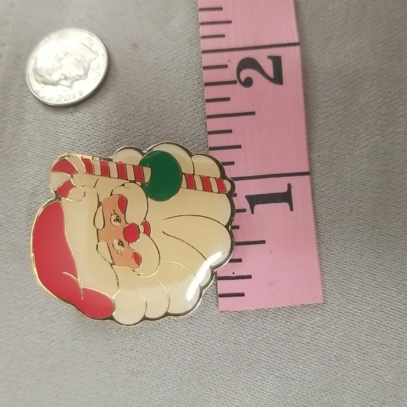 ENAMEL SANTA CLAUS & CANDY CANE pin - Picture 2 of 3